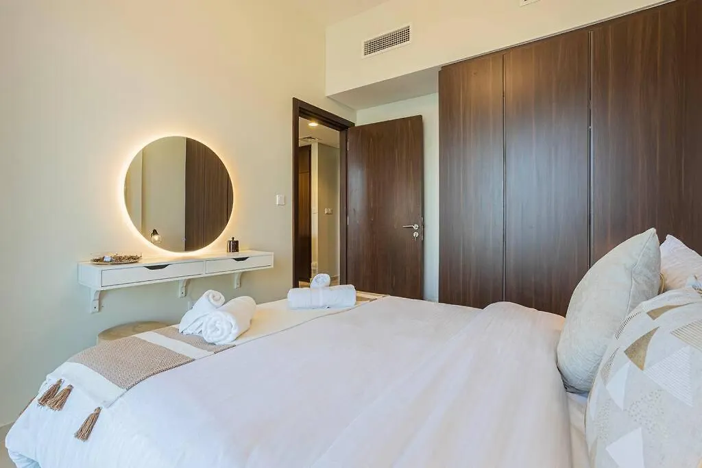 Lägenhet Axinite - Brand New! Warm Cozy 1 Bed High Floor Downtown Dubai Canal View