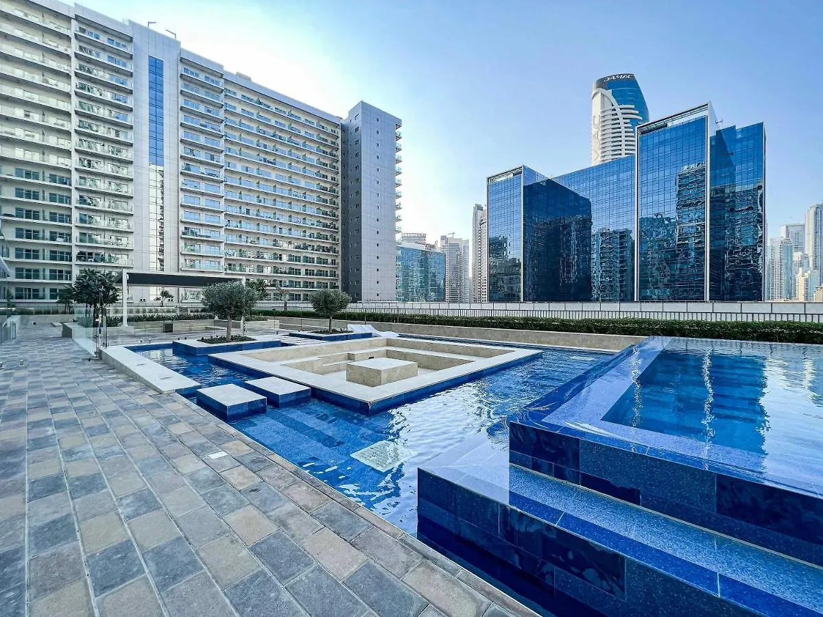 Axinite - Brand New! Warm Cozy 1 Bed High Floor Downtown Dubai Canal View