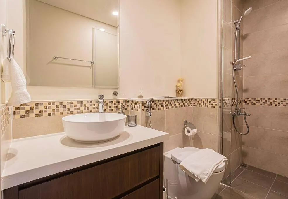 Axinite - Brand New! Warm Cozy 1 Bed High Floor Downtown Dubai Canal View 0*,