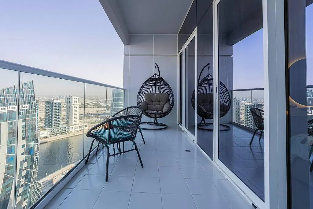 Axinite - Brand New! Warm Cozy 1 Bed High Floor Downtown Dubai Canal View Émirats arabes unis